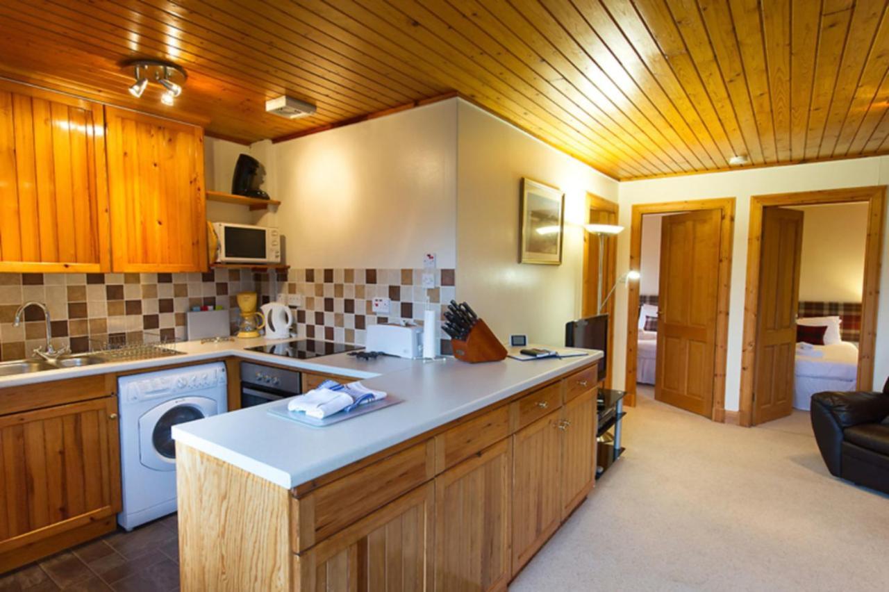 Eagle Chalet Крианларих Екстериор снимка